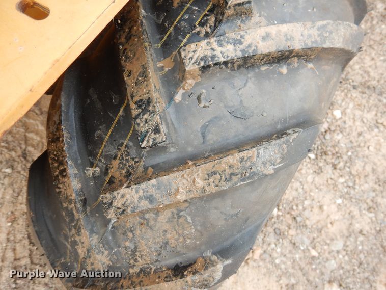 image for item DJ4860 1995 Case Maxi Sneaker  cable plow