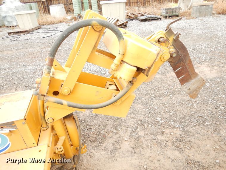 image for item DJ4861 1978 Case Maxi Sneaker  cable plow