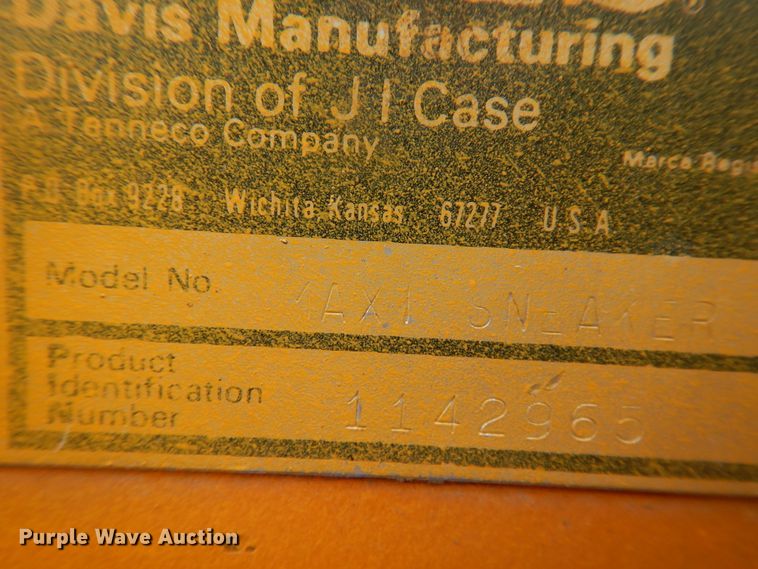 image for item DJ4861 1978 Case Maxi Sneaker  cable plow