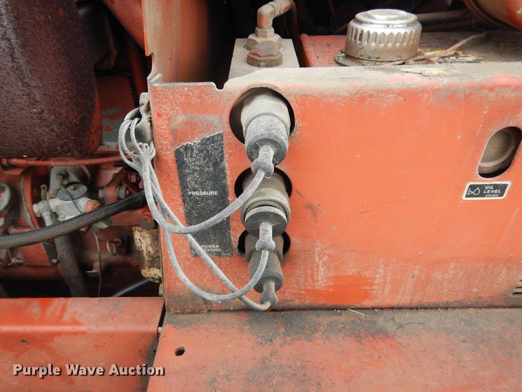 image for item DJ4862 1987 Ditch Witch 350 SX  cable plow