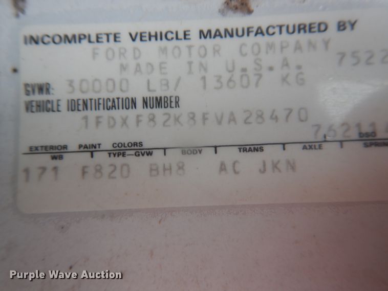 image for item DJ4864 1985 Ford F800  bucket truck