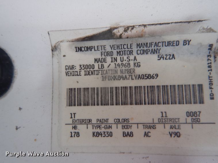 image for item DJ4865 1990 Ford F800  bucket truck