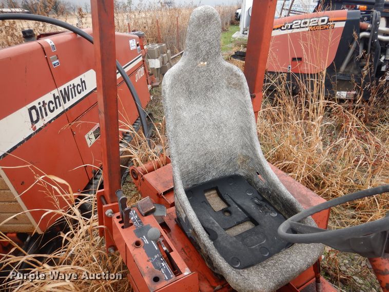 image for item DJ4873 Ditch Witch 350 SX  cable plow