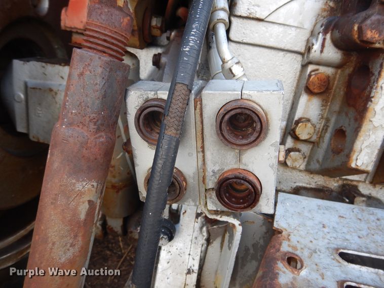 image for item DJ4875 Massey Ferguson 2805  tractor