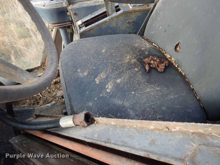 image for item DJ4875 Massey Ferguson 2805  tractor