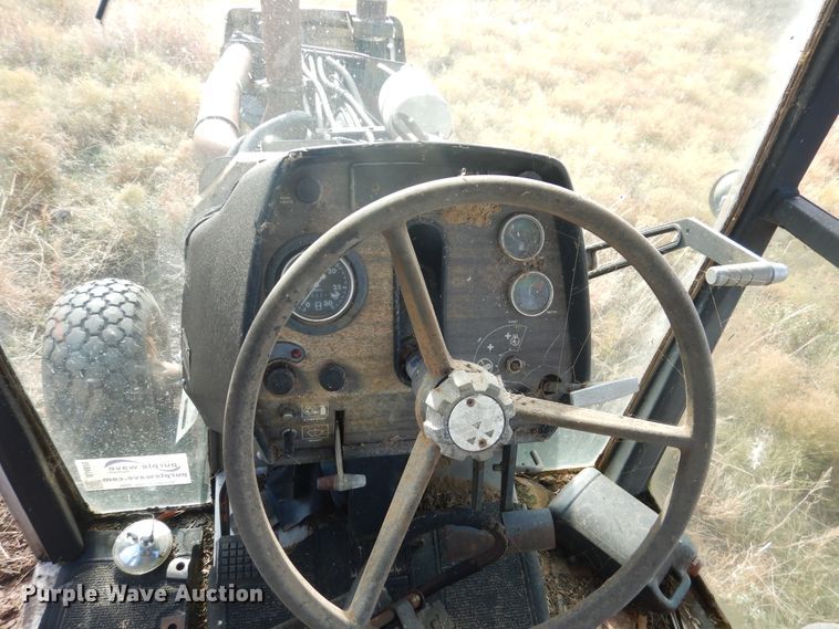 image for item DJ4875 Massey Ferguson 2805  tractor