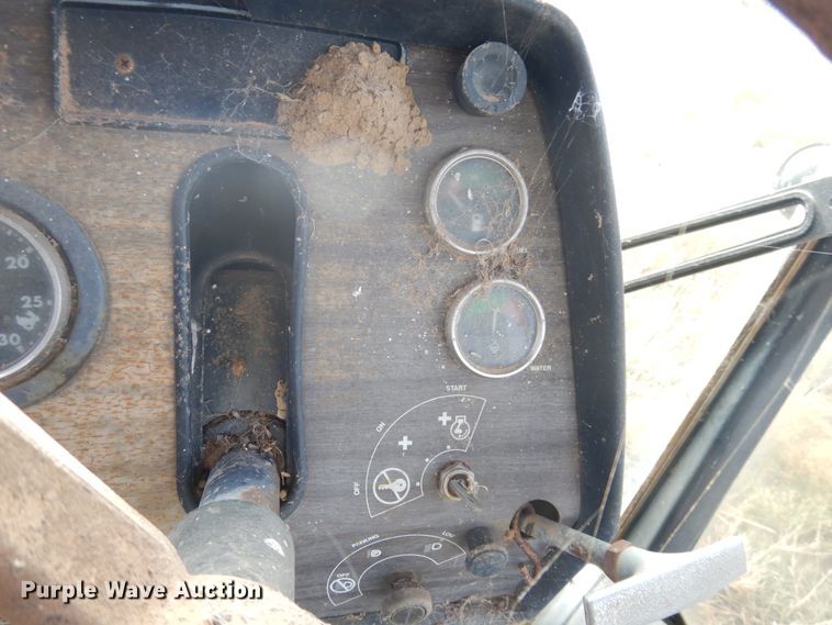 image for item DJ4875 Massey Ferguson 2805  tractor