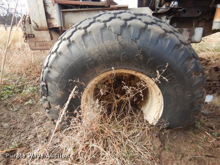 image for item DJ4875 Massey Ferguson 2805  tractor