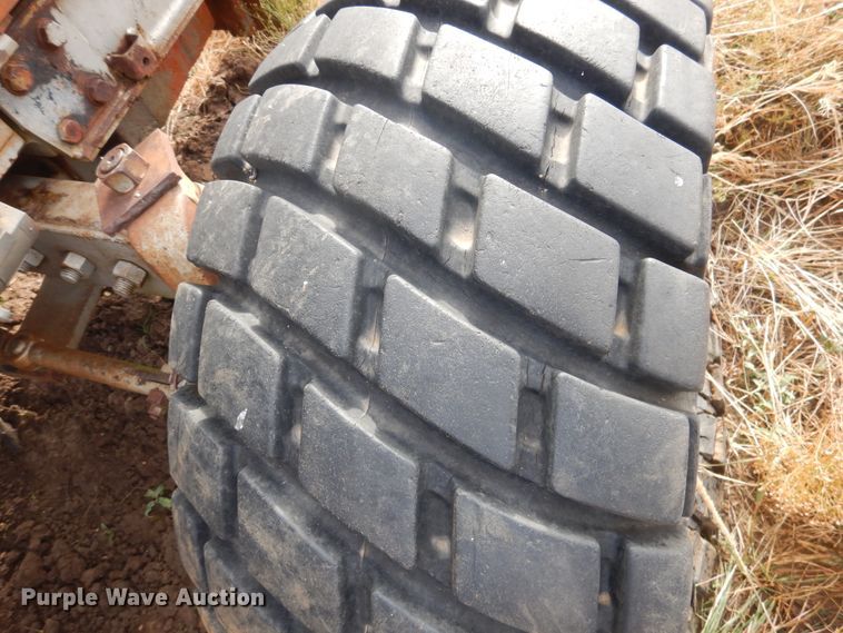 image for item DJ4875 Massey Ferguson 2805  tractor