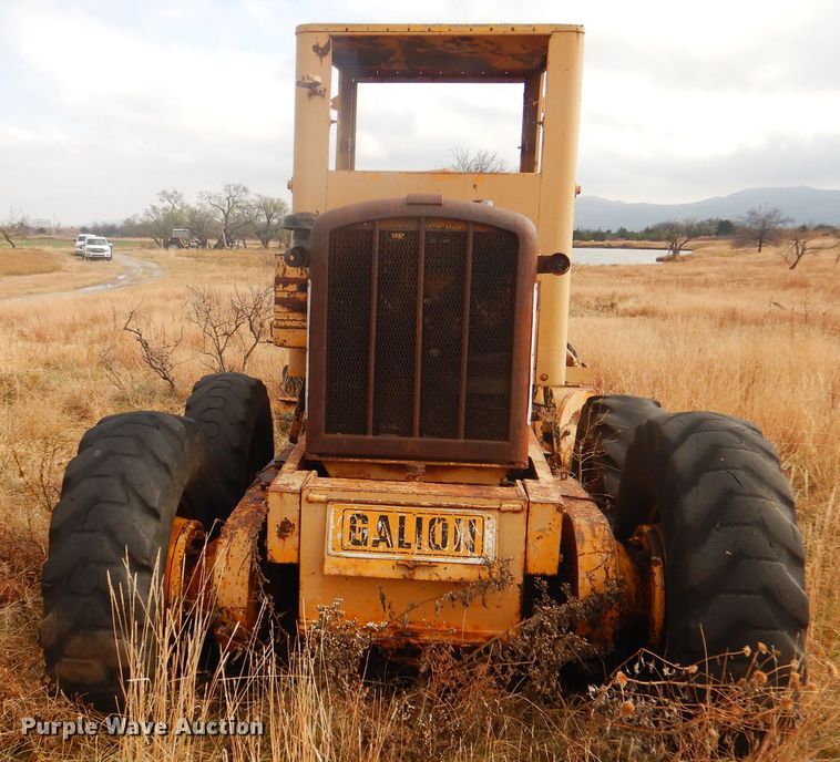image for item DJ4876 Galion 118  motor grader