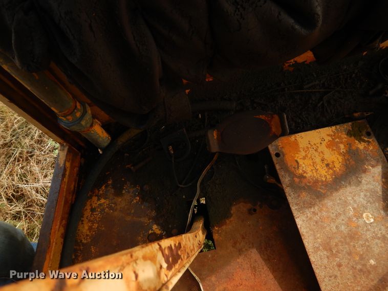 image for item DJ4876 Galion 118  motor grader