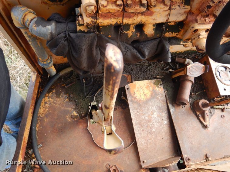 image for item DJ4876 Galion 118  motor grader