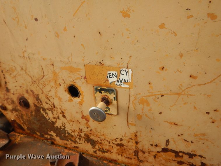 image for item DJ4876 Galion 118  motor grader