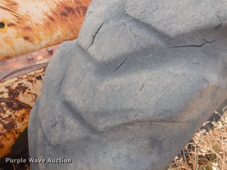 image for item DJ4876 Galion 118  motor grader