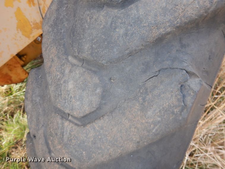 image for item DJ4876 Galion 118  motor grader