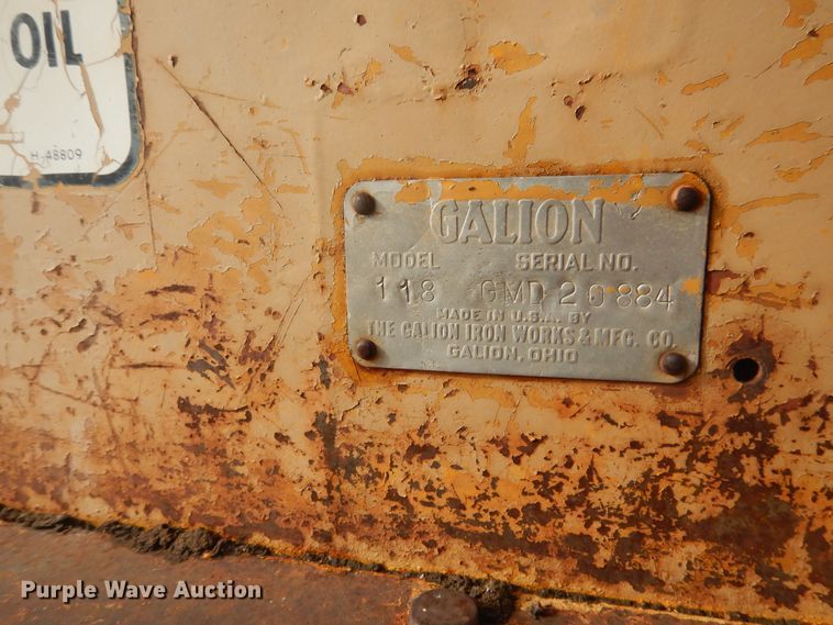 image for item DJ4876 Galion 118  motor grader