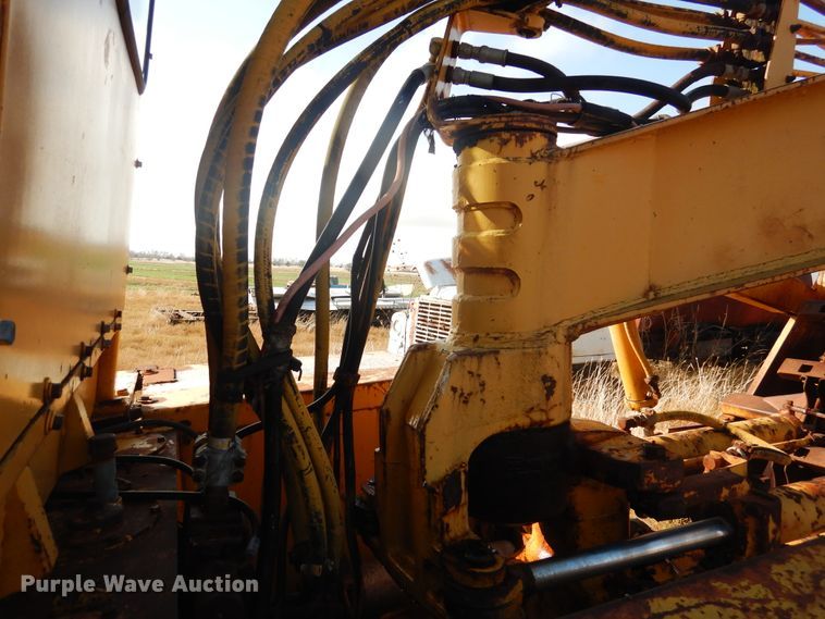 image for item DJ4878 Wabco 101G  elevating scraper