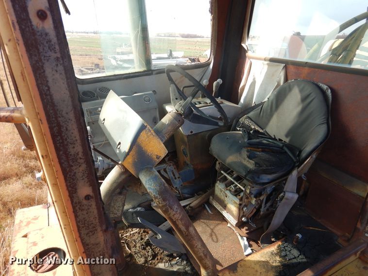 image for item DJ4878 Wabco 101G  elevating scraper