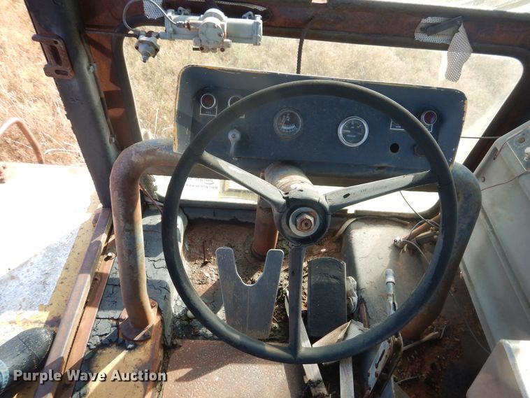 image for item DJ4878 Wabco 101G  elevating scraper