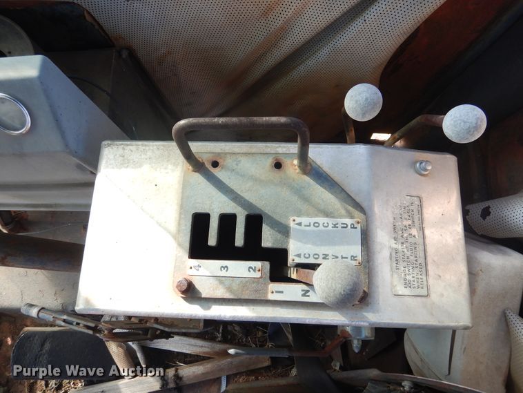 image for item DJ4878 Wabco 101G  elevating scraper