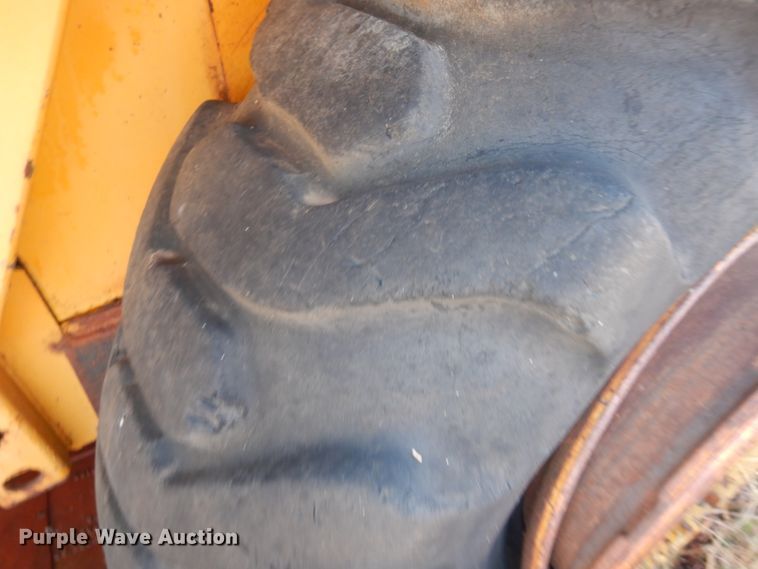 image for item DJ4878 Wabco 101G  elevating scraper