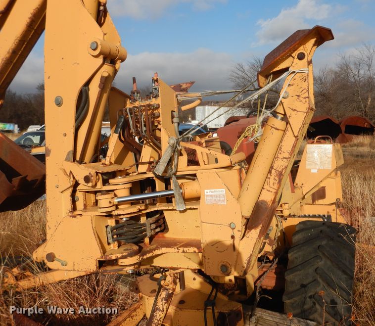 image for item DJ4880 1989 Case 760  cable