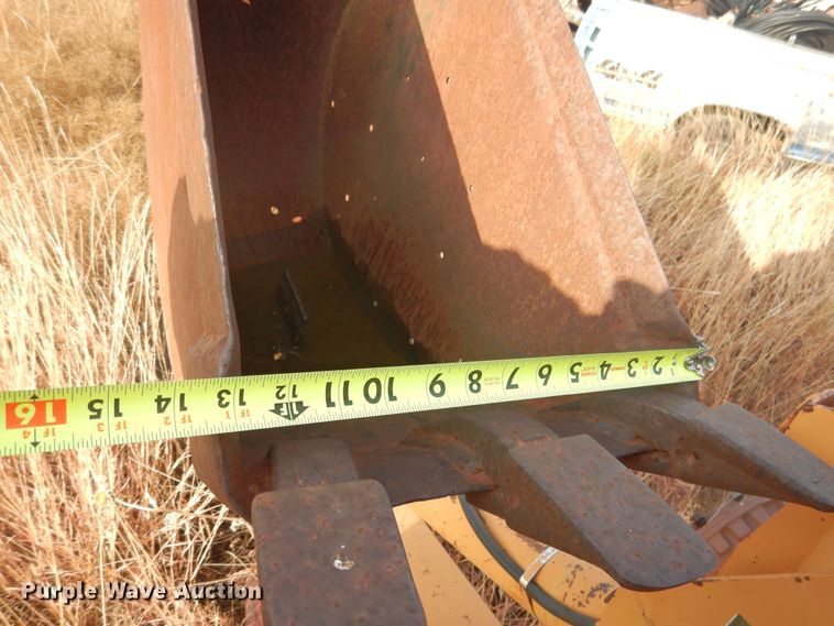 image for item DJ4880 1989 Case 760  cable