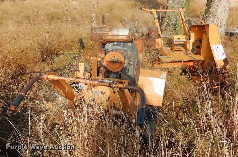 image for item DJ4881 (2) Case TL100 trenchers