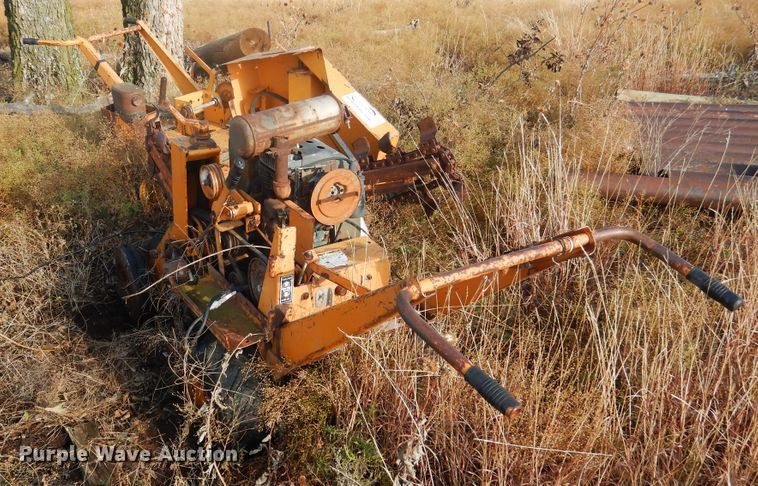 image for item DJ4881 (2) Case TL100 trenchers