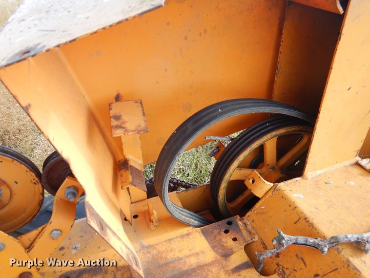 image for item DJ4881 (2) Case TL100 trenchers