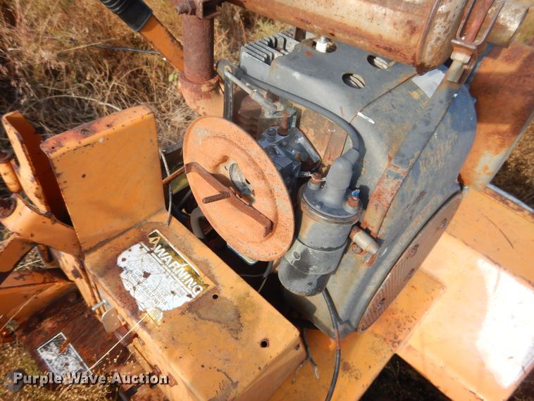 image for item DJ4881 (2) Case TL100 trenchers