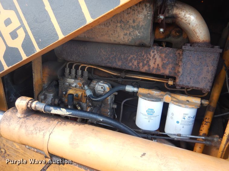 image for item DJ4882 1977 Case 680E  backhoe