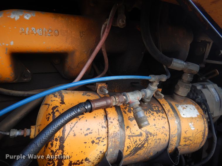 image for item DJ4882 1977 Case 680E  backhoe