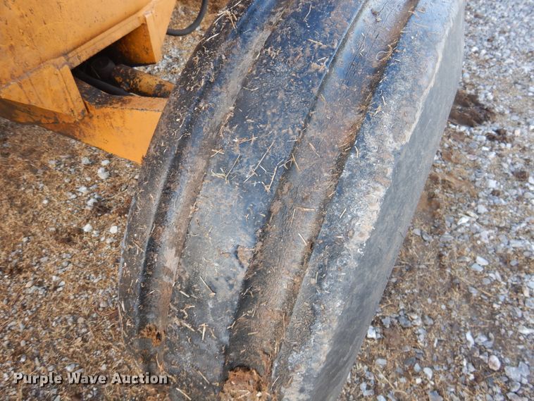 image for item DJ4882 1977 Case 680E  backhoe