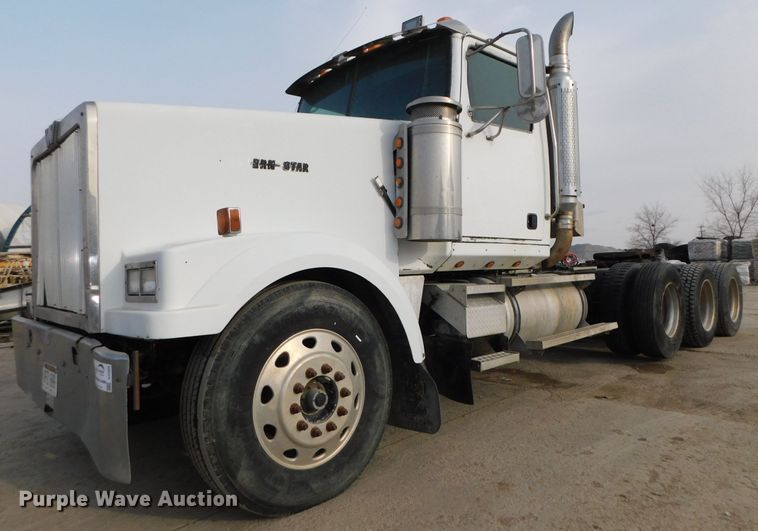 image for item DJ5898 1997 Western Star 4964EX  semi truck