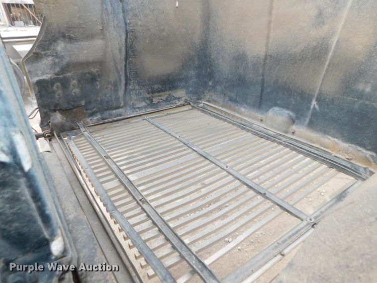 image for item DJ5898 1997 Western Star 4964EX  semi truck