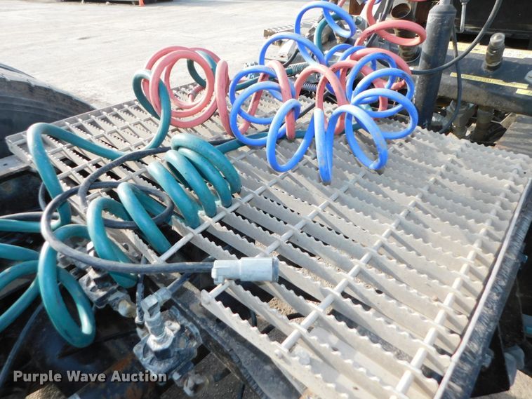 image for item DJ5898 1997 Western Star 4964EX  semi truck