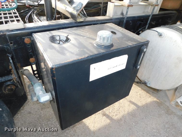 image for item DJ5898 1997 Western Star 4964EX  semi truck