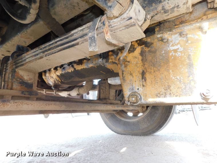 image for item DJ5898 1997 Western Star 4964EX  semi truck