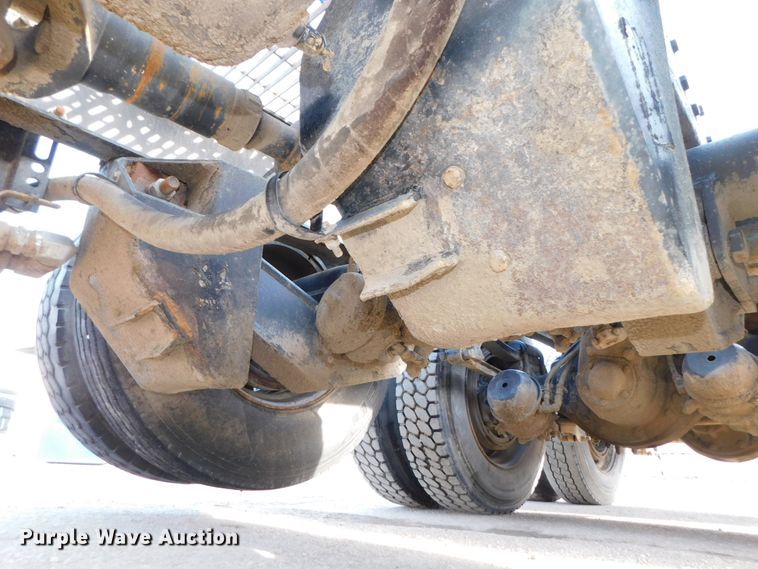 image for item DJ5898 1997 Western Star 4964EX  semi truck