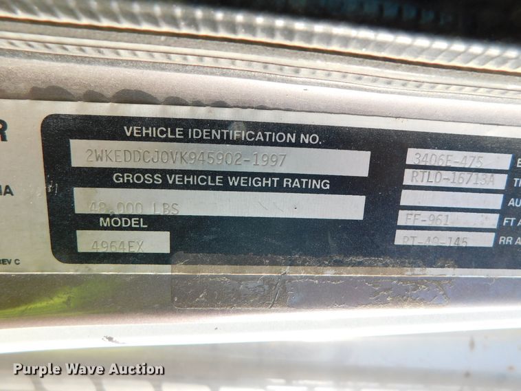 image for item DJ5898 1997 Western Star 4964EX  semi truck