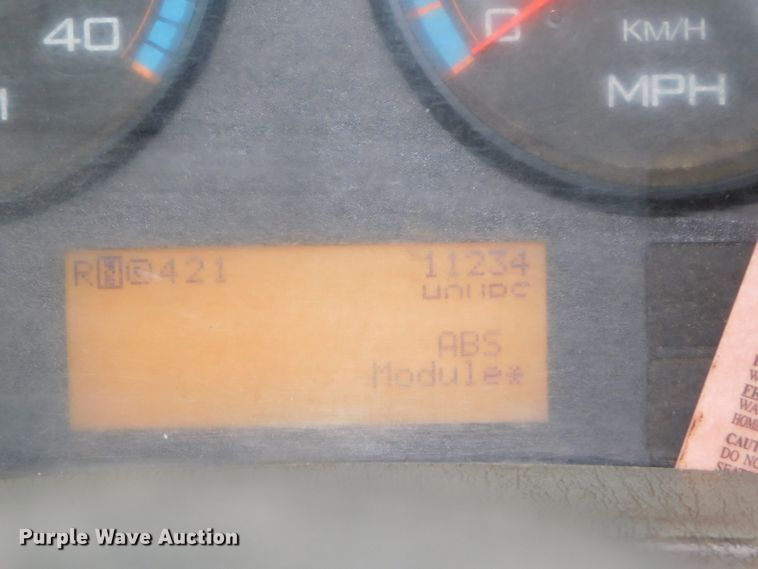 image for item DJ5911 2008 International 4300  chip bed truck