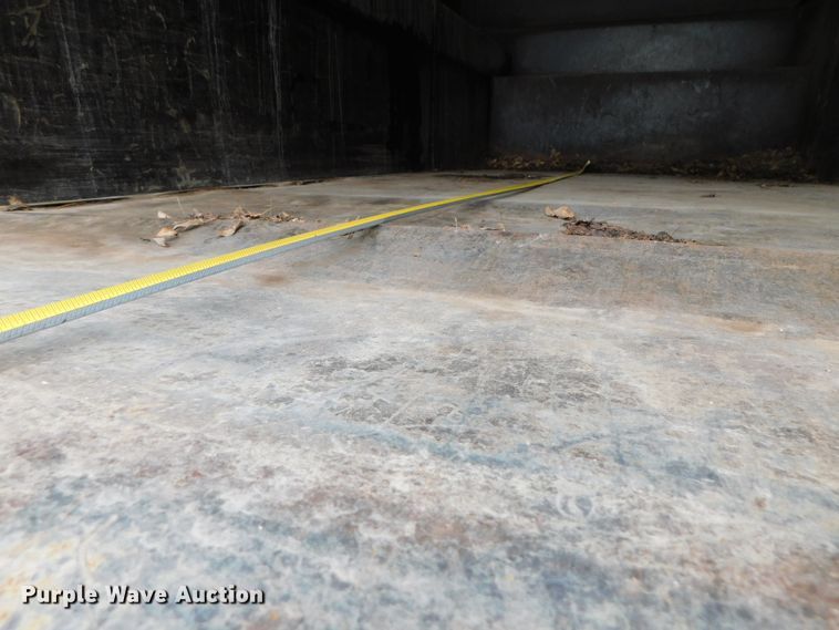 image for item DJ5911 2008 International 4300  chip bed truck