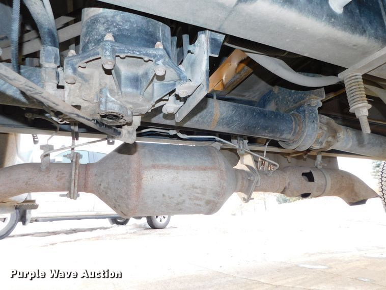 image for item DJ5911 2008 International 4300  chip bed truck