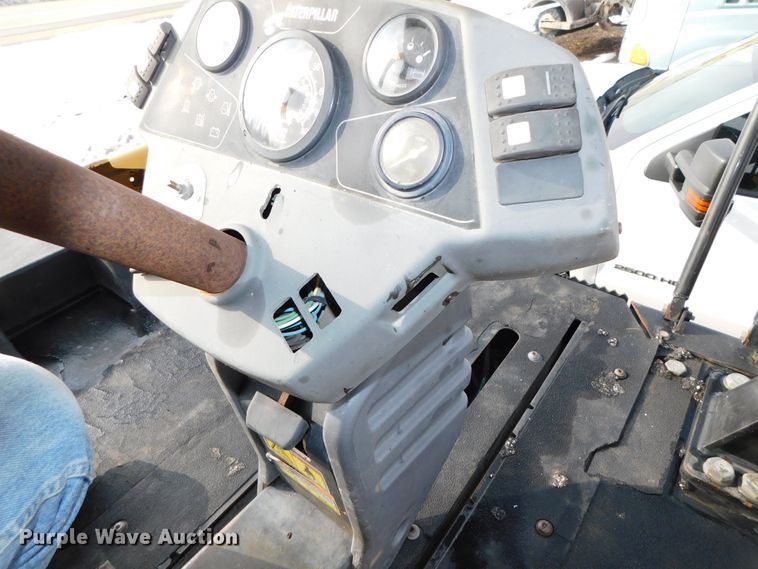 image for item DJ5912 2007 Caterpillar CB-534D XW  double drum roller