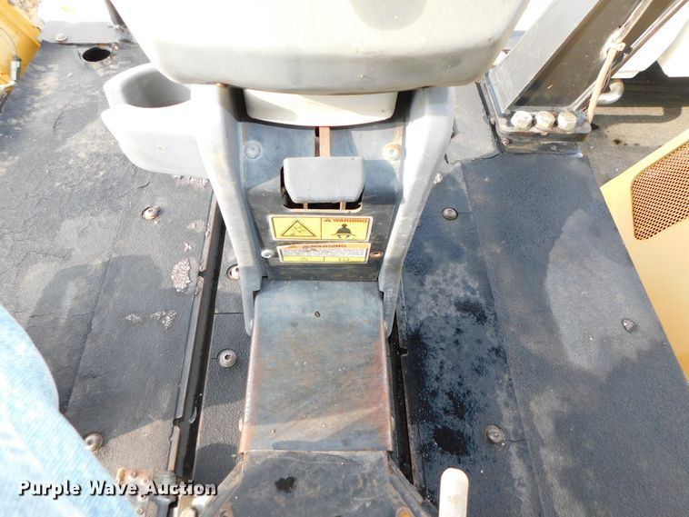 image for item DJ5912 2007 Caterpillar CB-534D XW  double drum roller