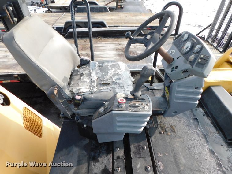 image for item DJ5912 2007 Caterpillar CB-534D XW  double drum roller