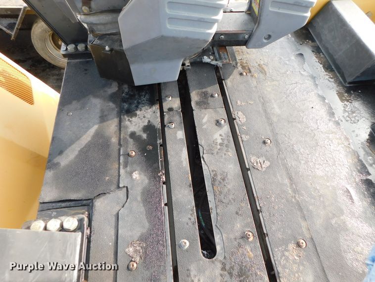 image for item DJ5912 2007 Caterpillar CB-534D XW  double drum roller