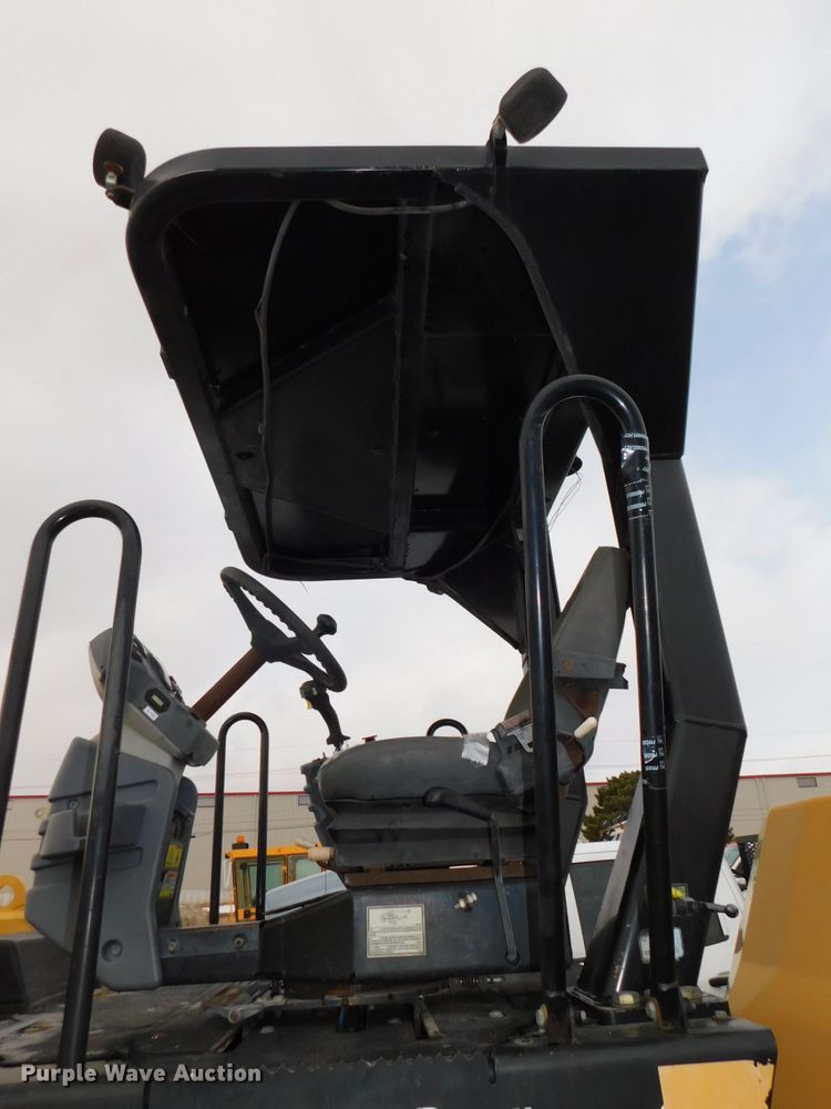 image for item DJ5912 2007 Caterpillar CB-534D XW  double drum roller