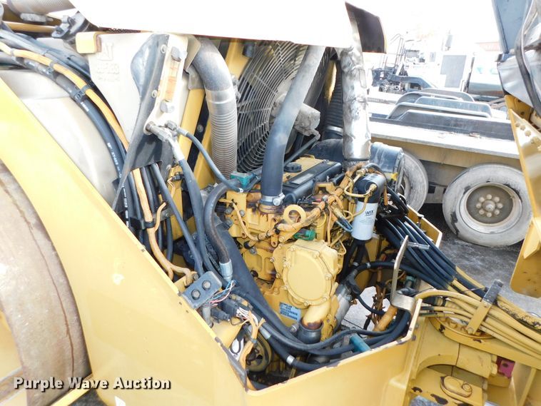 image for item DJ5912 2007 Caterpillar CB-534D XW  double drum roller